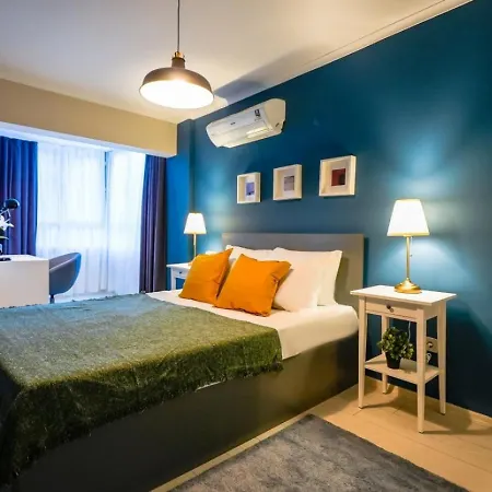 Modern Flat Near Hadrian's Gate *